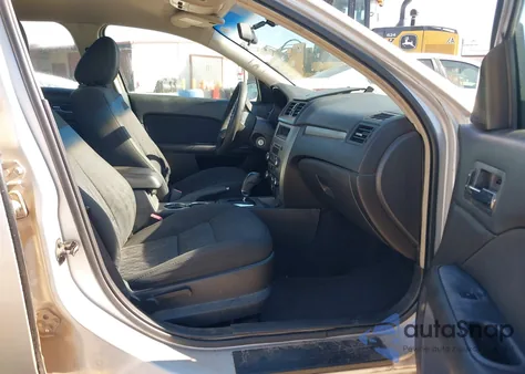 2010 Ford Fusion Se from USA, damaged, VIN 3FAHP0HG5AR222721